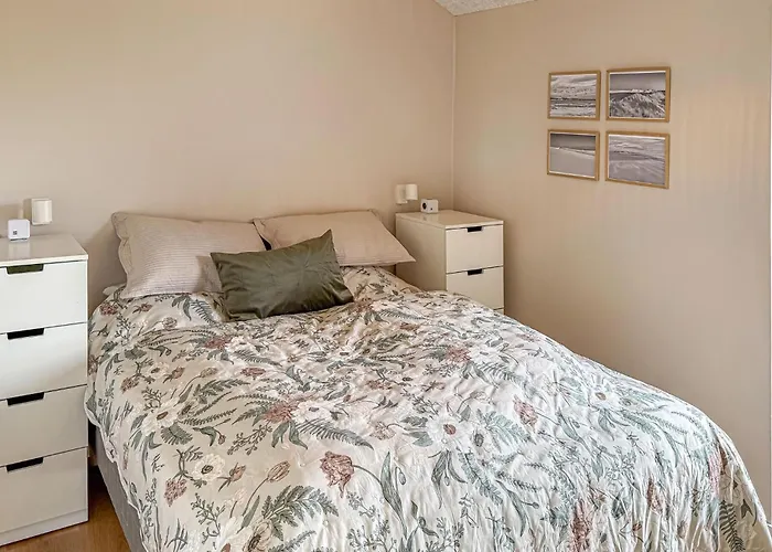 Five-bedroom In Ferienhaus *